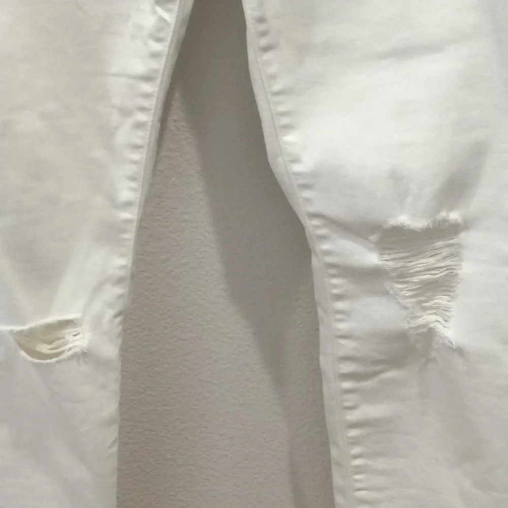Universal Thread NWOT 8/29 - Picture 2 of 4